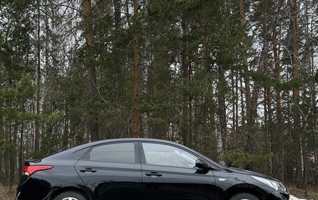 Hyundai Solaris II рестайлинг, 2017 год, 1 200 000 рублей, 14 фотография