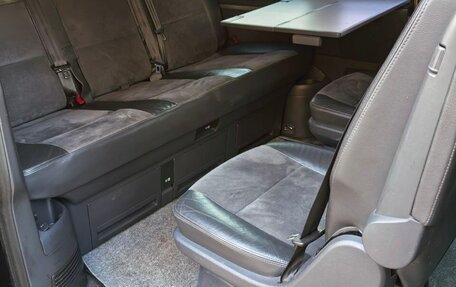 Volkswagen Multivan T5, 2011 год, 2 290 000 рублей, 12 фотография