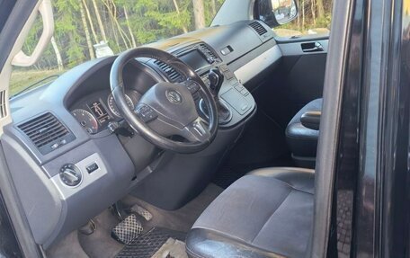 Volkswagen Multivan T5, 2011 год, 2 290 000 рублей, 10 фотография