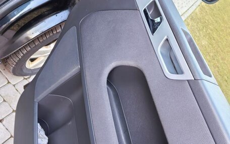 Volkswagen Multivan T5, 2011 год, 2 290 000 рублей, 16 фотография