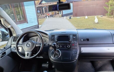 Volkswagen Multivan T5, 2011 год, 2 290 000 рублей, 15 фотография