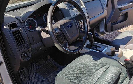 Ford Escape II, 2010 год, 760 000 рублей, 16 фотография