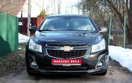Chevrolet Cruze II, 2013 год, 800 000 рублей, 2 фотография