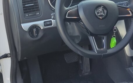 Skoda Yeti I рестайлинг, 2014 год, 1 280 000 рублей, 10 фотография