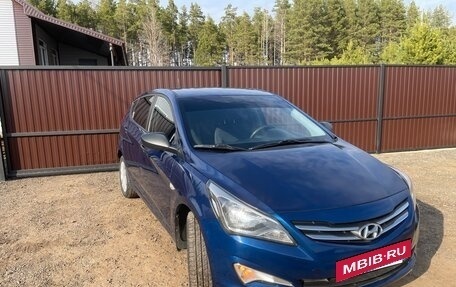 Hyundai Solaris II рестайлинг, 2015 год, 720 000 рублей, 4 фотография