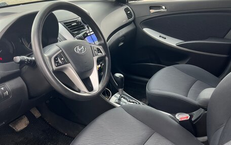 Hyundai Solaris II рестайлинг, 2013 год, 941 000 рублей, 10 фотография