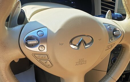 Infiniti FX II, 2012 год, 1 620 000 рублей, 9 фотография