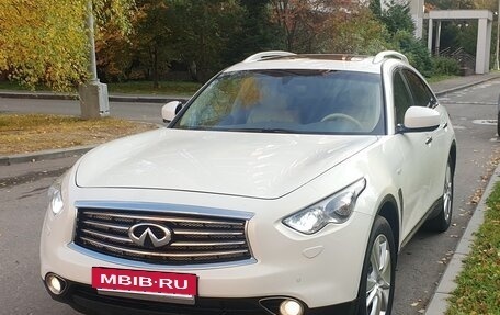 Infiniti FX II, 2012 год, 1 620 000 рублей, 3 фотография