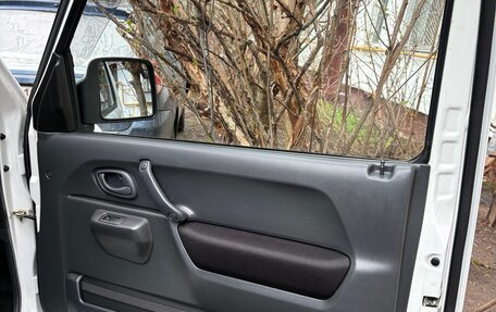 Suzuki Jimny, 2011 год, 1 300 000 рублей, 23 фотография