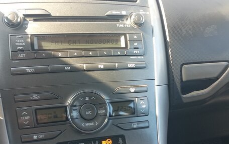 Toyota Auris II, 2007 год, 780 000 рублей, 10 фотография