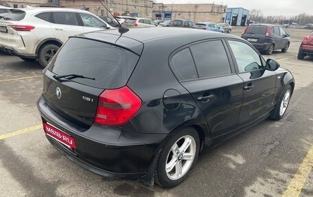 BMW 1 серия, 2010 год, 700 000 рублей, 1 фотография