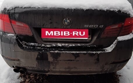 BMW 5 серия, 2016 год, 1 550 000 рублей, 2 фотография