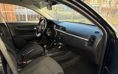 KIA Rio IV, 2017 год, 1 340 000 рублей, 9 фотография