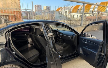 KIA Rio IV, 2017 год, 1 340 000 рублей, 10 фотография