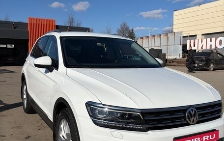 Volkswagen Tiguan II, 2017 год, 2 490 000 рублей, 2 фотография