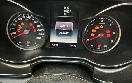 Mercedes-Benz V-Класс, 2014 год, 3 700 000 рублей, 2 фотография