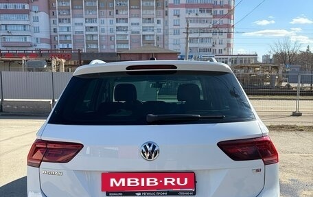 Volkswagen Tiguan II, 2017 год, 2 490 000 рублей, 8 фотография