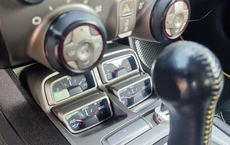 Chevrolet Camaro IV, 2011 год, 2 250 000 рублей, 19 фотография