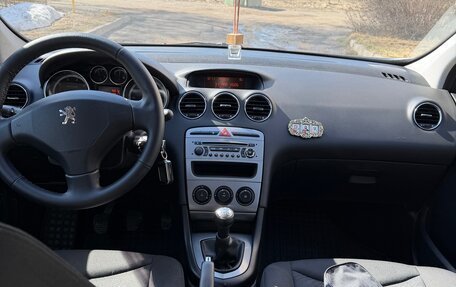 Peugeot 308 II, 2011 год, 370 000 рублей, 10 фотография