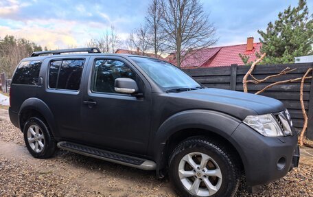 Nissan Pathfinder, 2012 год, 1 150 000 рублей, 21 фотография