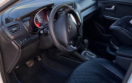 KIA Rio III рестайлинг, 2017 год, 945 000 рублей, 5 фотография