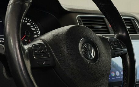 Volkswagen Jetta VI, 2012 год, 950 000 рублей, 11 фотография