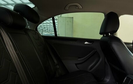 Volkswagen Jetta VI, 2012 год, 950 000 рублей, 13 фотография