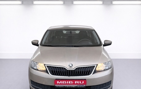 Skoda Rapid I, 2018 год, 1 370 000 рублей, 2 фотография