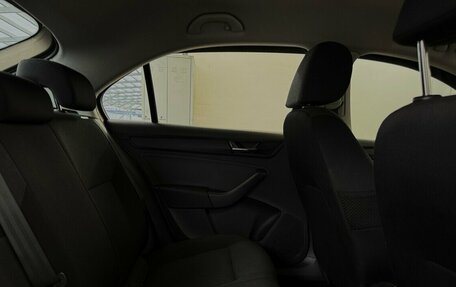 Skoda Rapid I, 2018 год, 1 370 000 рублей, 11 фотография