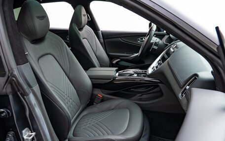 Aston Martin DBX I, 2022 год, 20 990 000 рублей, 28 фотография