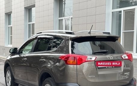 Toyota RAV4, 2014 год, 2 040 000 рублей, 3 фотография