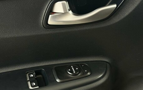 KIA Rio IV, 2018 год, 1 199 000 рублей, 8 фотография