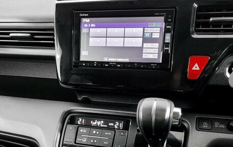 Honda Stepwgn IV, 2016 год, 1 930 000 рублей, 7 фотография