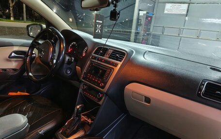 Volkswagen Polo VI (EU Market), 2016 год, 1 070 000 рублей, 6 фотография