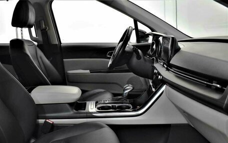 KIA Carnival, 2022 год, 4 150 000 рублей, 13 фотография