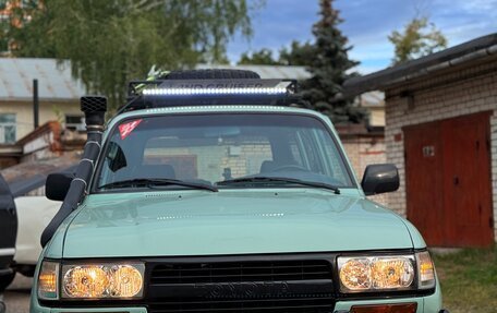 Toyota Land Cruiser 80 рестайлинг, 1993 год, 1 450 000 рублей, 10 фотография