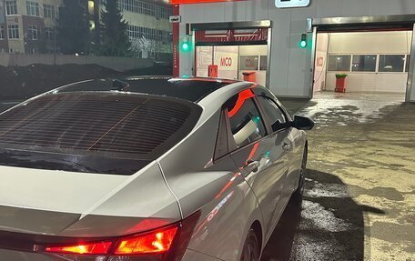 Hyundai Avante, 2021 год, 2 400 000 рублей, 2 фотография