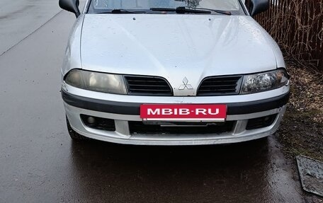 Mitsubishi Carisma I, 2002 год, 200 000 рублей, 4 фотография
