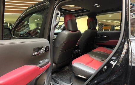 Toyota Land Cruiser, 2026 год, 15 900 000 рублей, 16 фотография
