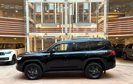 Toyota Land Cruiser, 2026 год, 15 900 000 рублей, 10 фотография