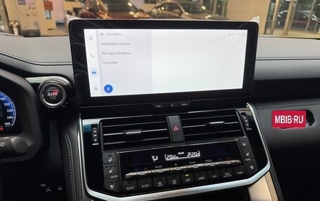 Toyota Land Cruiser, 2026 год, 15 900 000 рублей, 28 фотография