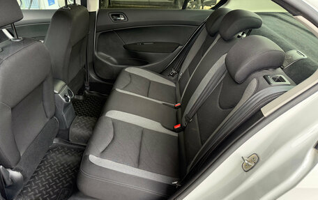 Peugeot 408 I рестайлинг, 2016 год, 799 000 рублей, 10 фотография