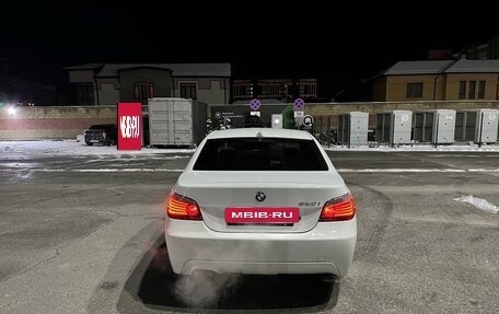 BMW 5 серия, 2006 год, 1 100 000 рублей, 3 фотография