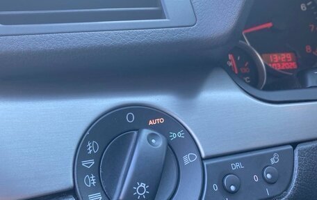 Audi A4, 2005 год, 1 000 000 рублей, 11 фотография