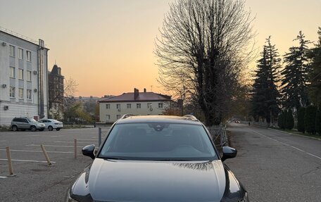 Volkswagen Tiguan II, 2022 год, 3 650 000 рублей, 2 фотография