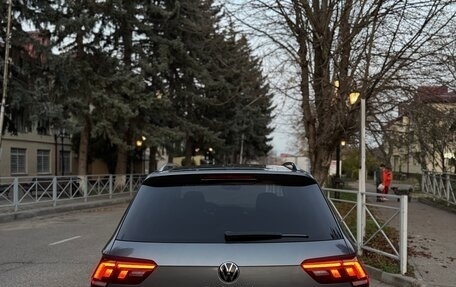 Volkswagen Tiguan II, 2022 год, 3 650 000 рублей, 5 фотография