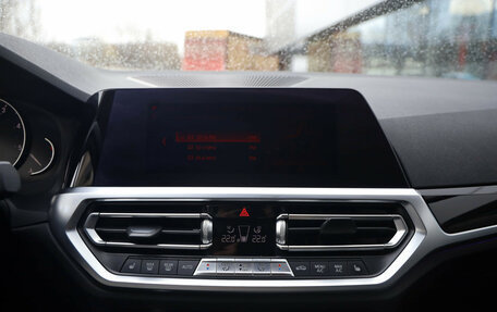 BMW 3 серия, 2020 год, 3 269 000 рублей, 15 фотография