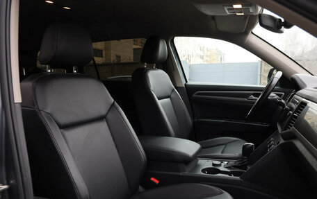 Volkswagen Teramont I, 2018 год, 3 379 000 рублей, 16 фотография