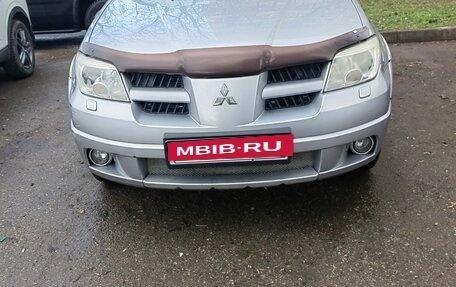 Mitsubishi Outlander III рестайлинг 3, 2007 год, 550 000 рублей, 5 фотография
