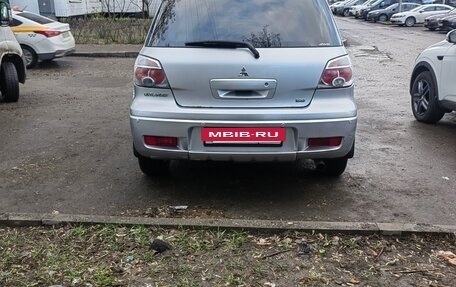 Mitsubishi Outlander III рестайлинг 3, 2007 год, 550 000 рублей, 8 фотография